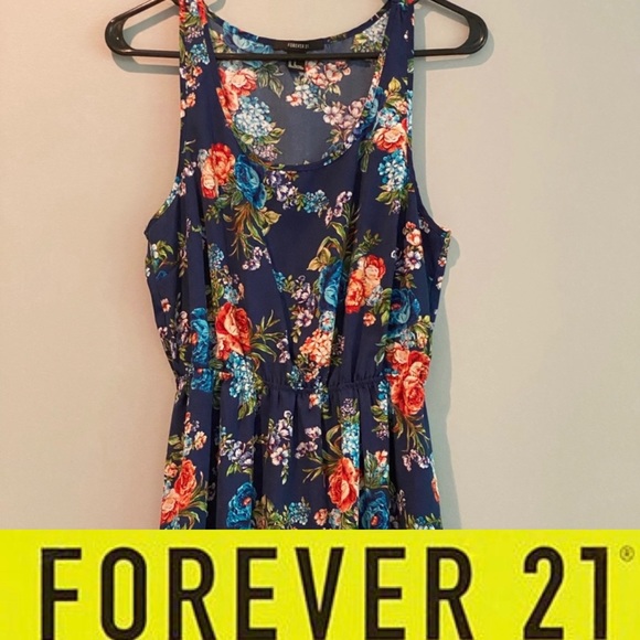 Forever 21 Dresses & Skirts - Forever 21 floral dress